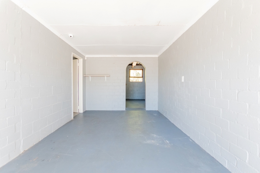 4 Bedroom Property for Sale in Velddrif Western Cape